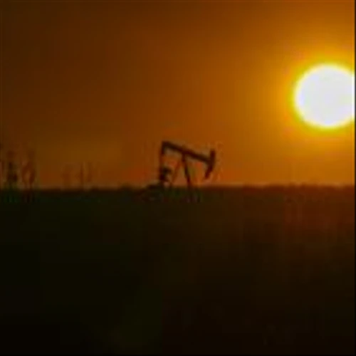 Oil prices jump on supply worries from Trump tariffs, cancelation of Chevron license in Venezuela