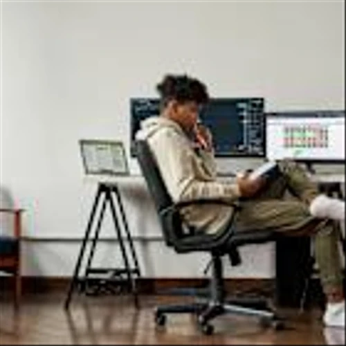 My 2 Favorite Stocks to Buy Now