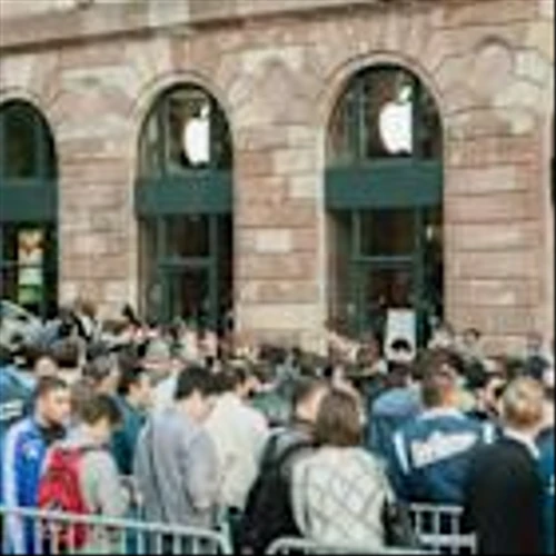 Top Stock Reports for Apple, Eli Lilly & Visa