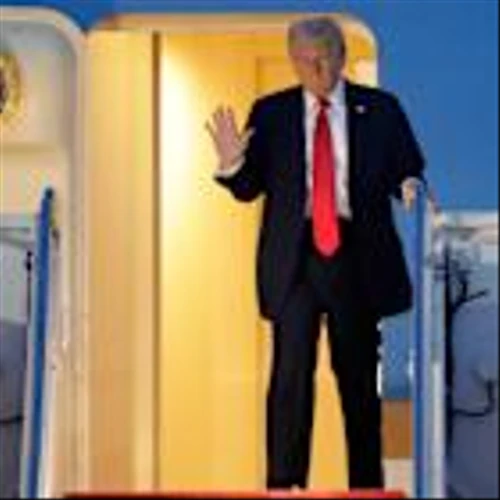Trump welcomes Kid Rock to White House for order targeting ticket scalpers