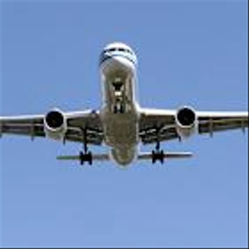 Jim Cramer Says Alaska Air Group (ALK) May Fall Further – Should Investors Wait on the Sidelines?