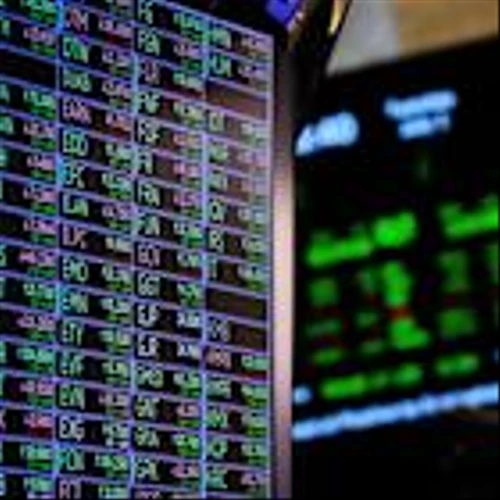 Stock market melt-up is being fueled by blind belief in lots of rate cuts in 2026