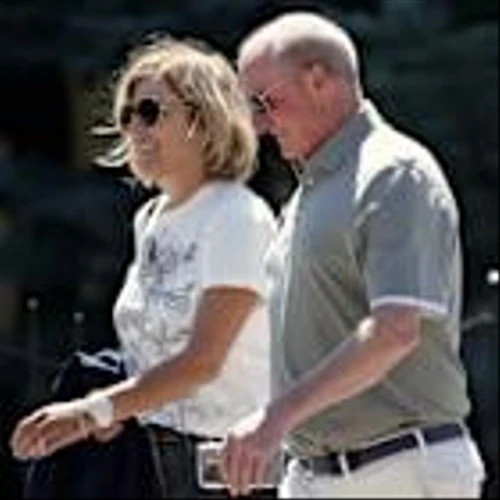 Warren Buffett Is ‘A Very Hard Act to Follow,’ Says Berkshire’s New CEO. He Wants to Make Berkshire ‘Even Stronger.’