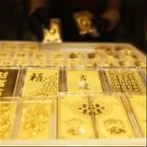 Gold is hovering near all-time highs. Here's how investors can play the craze.