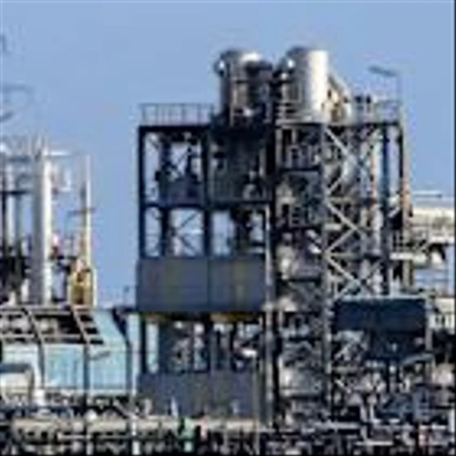 Is Delek US Holdings' (DK) Steady Dividend a Sign of Strength or Strategic Caution?