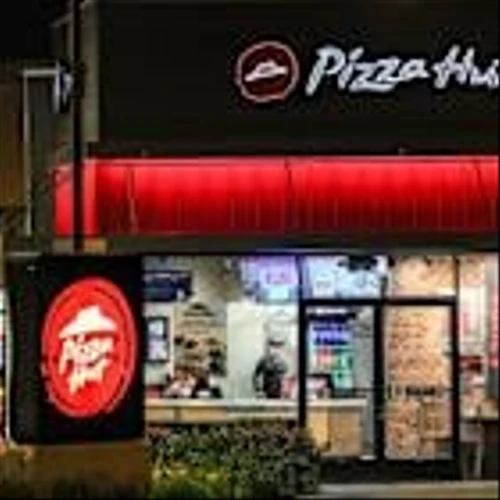 Pizza Hut closing hundreds of locations around the U.S.
