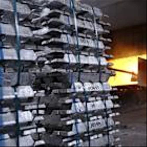 Rio Tinto partners with governments for Boyne smelter