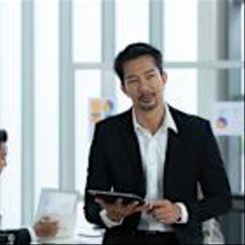 Medtronic Is Diving Into the Robotic-Assisted Surgery Market. Can It Compete With the Industry Leader?