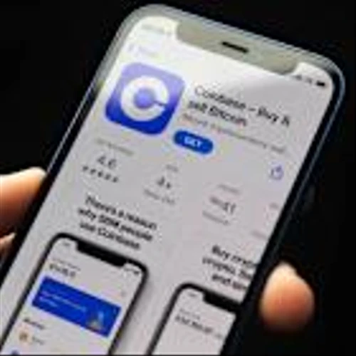 Coinbase Stock and Robinhood Rise After Crypto Bill Victory. MicroStrategy and Block Also on the Move.