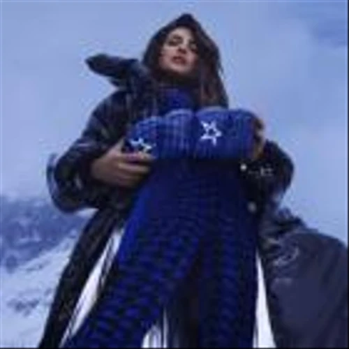JOHNNIE WALKER AND LUXURY SKIWEAR BRAND PERFECT MOMENT LAUNCH JOHNNIE WALKER BLUE LABEL ICE CHALET - THE PERFECT ACCESSORY TO MARK YOUR ARRIVAL AT LUXURY APRÈS SKI - THROUGH A CAMPAIGN STARRING PRIYANKA CHOPRA JONAS