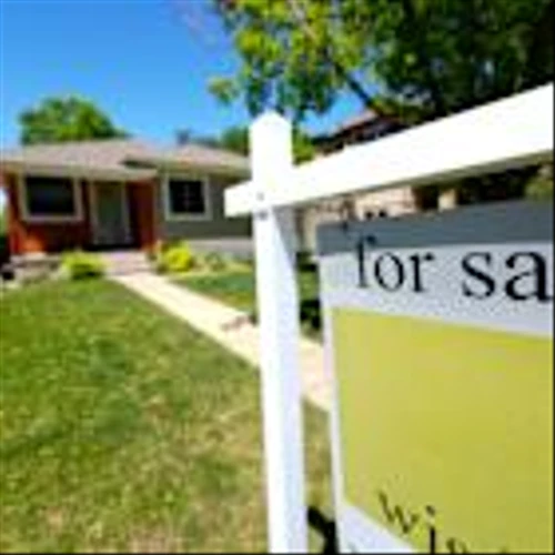 Mortgage rates move slightly lower as government shutdown delays key data