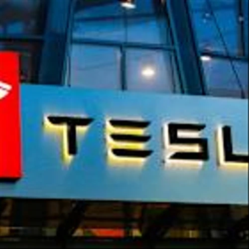 Tesla Stock Holds Near Highs Ahead Of Q3 Results; Netflix, Intel, IBM Also Due