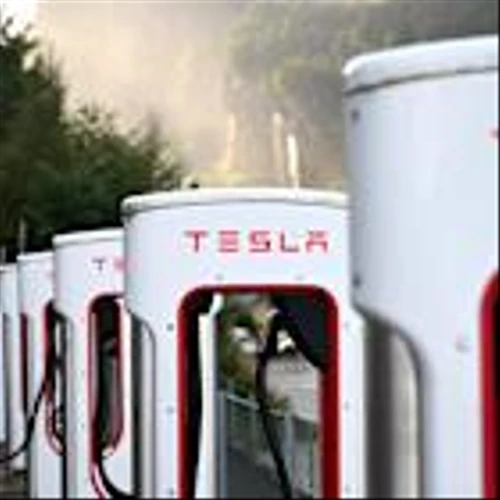 Tesla, Lululemon, Johnson & Johnson: Top analyst calls