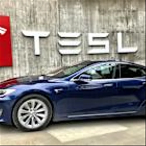 Jim Cramer on Tesla CEO: “He Makes an Incredibly Compelling Case to Buy the Stock”