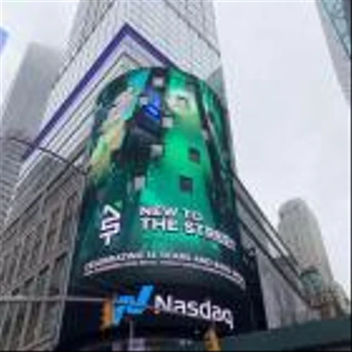 New to the Street Announces Exclusive Bloomberg Lineup for Saturday October 12 at 6:30 PM EST