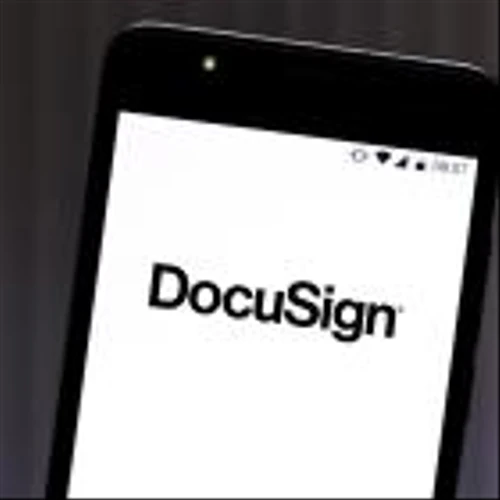 Can DocuSign's AI offering accelerate growth?