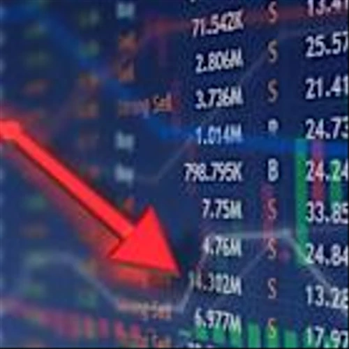 Stock Market Today: Dow Swings To Drop 224 Points; Nasdaq Ekes A Out A Gain