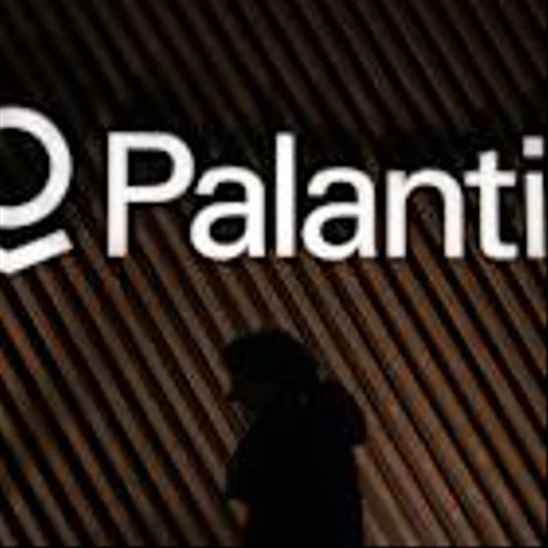 Could Palantir Be the Best AI Stock to Own for the Next Decade?