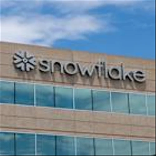 Snowflake and Acxiom collaborate for AI-driven marketing