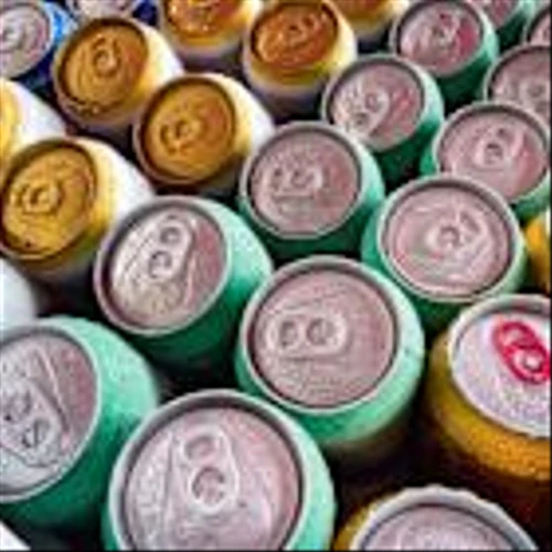 Boston Beer vs Molson Coors: One Bets on Innovation, the Other Is Just Surviving