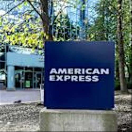 Here's What to Expect From American Express' Next Earnings Report