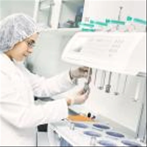 Pfizer Inc. (PFE) Comes Up With A Good Thing But No One Cares, Laments Jim Cramer