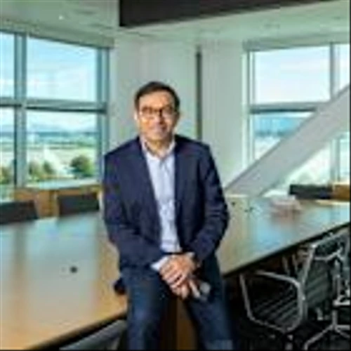 I had to make a big bet on a make-or-break 18 months. I later sold my company for $8 billion but first I had to dive deep into the ‘gray area’