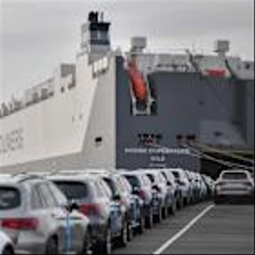Europe to Remove Duties on U.S. Industrial Goods to Get Lower Car Tariffs: Report