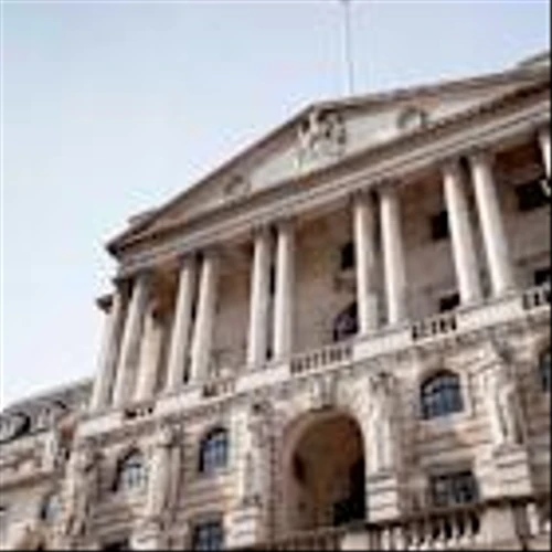 Bank of England holds rates steady after US Fed cut