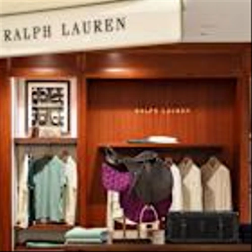 Shares of Trade-Vulnerable Retailers Tumble