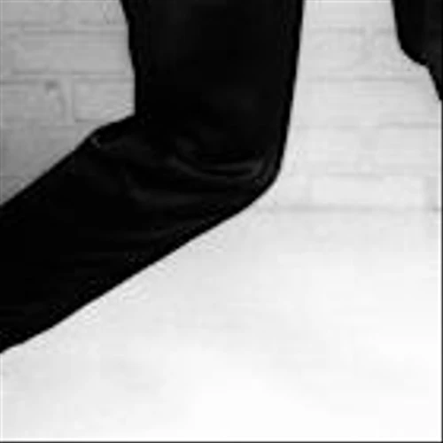 Elvis and James Dean Wore These Sneakers. Why They’re Cool Again in 2025.