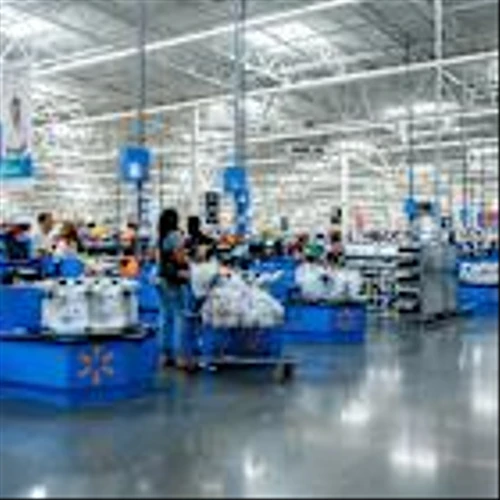 Walmart’s Sam’s Club China launches label-free drinking water
