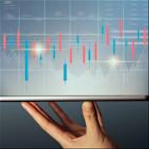 Markets Today Have a Lot in Common With the 1990s. But We’re Not in a Bubble Yet.