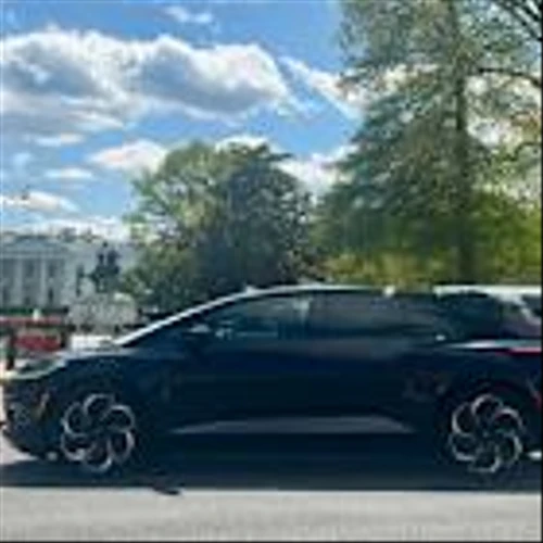 Faraday Future Announces That It Resolutely Opposes a Reverse Stock Split, Is Committed to Maintaining Nasdaq Listing