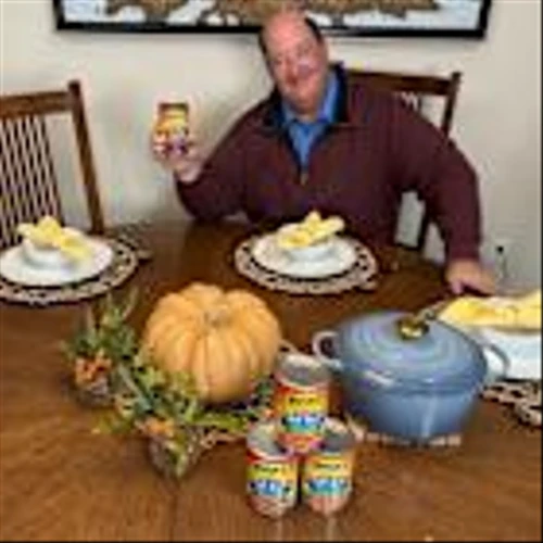 We're Making Chili! Bush's® Beans Invites People to 'Chili Nights' Dinner with Actor and Chili Connoisseur Brian Baumgartner in NYC