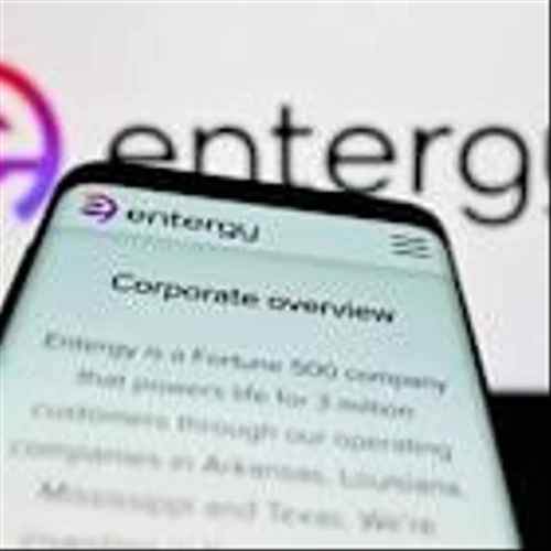 Are Wall Street Analysts Bullish on Entergy Stock?