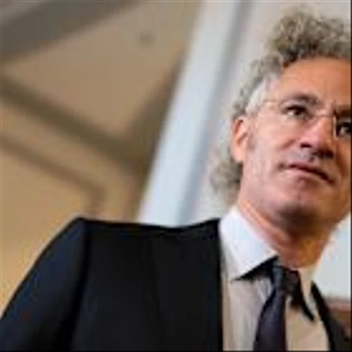 Palantir CEO says company is in an AI 'arms race' after deal with Lumen