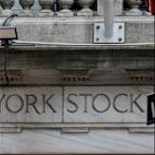 Nasdaq Notches First Monthly Loss Since March as Dow, S&P 500 Make Gains