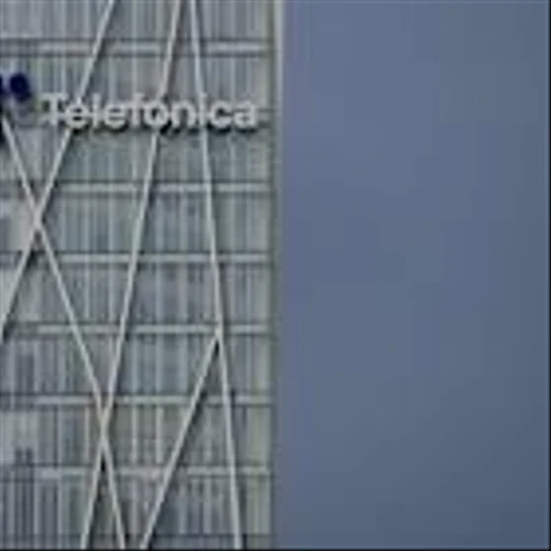 Argentina suspends Telecom's purchase of Telefonica unit