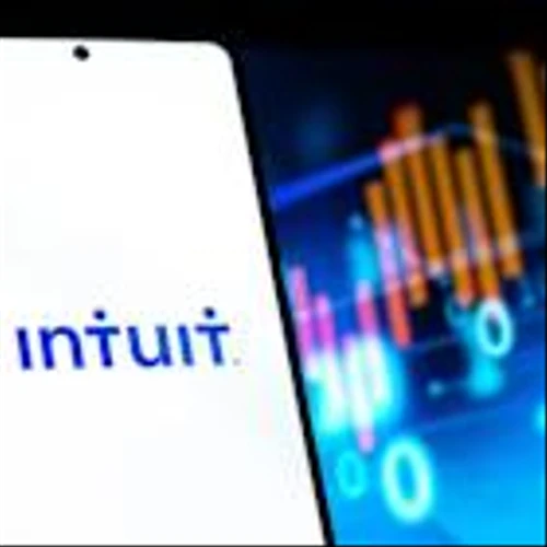 How To Earn $500 A Month From Intuit Stock Ahead Of Q4 Earnings