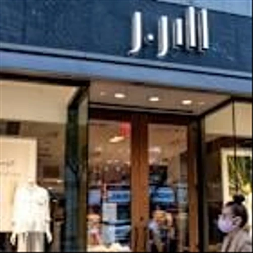 J.Jill Pulls Outlook as Sales Fall