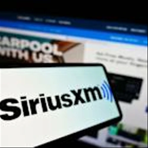 Howard Stern's $500 Million SiriusXM Contract Is Almost Up— But The 71-Year-Old Turned It Into a Jaw-Dropping Portfolio of Homes To Enjoy Retirement