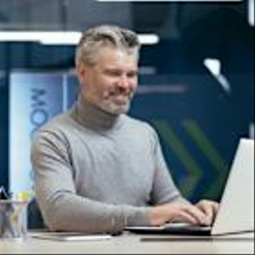 Billionaire Investor Bill Ackman Says This 1 Stock Could Be a Long-Term Compounder