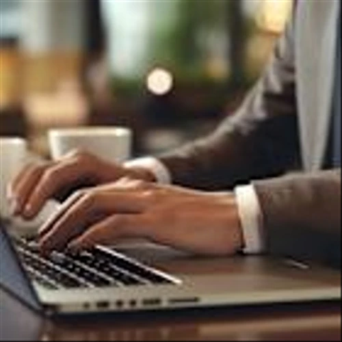 Analysts See IBM as a Macro-Resistant AI Leader With Multiple Growth Drivers