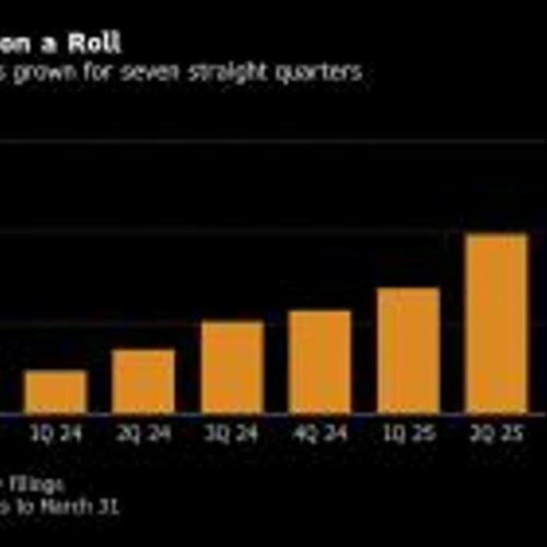Nomura Profit Beats Estimates on Trading Boom, Cost Cuts