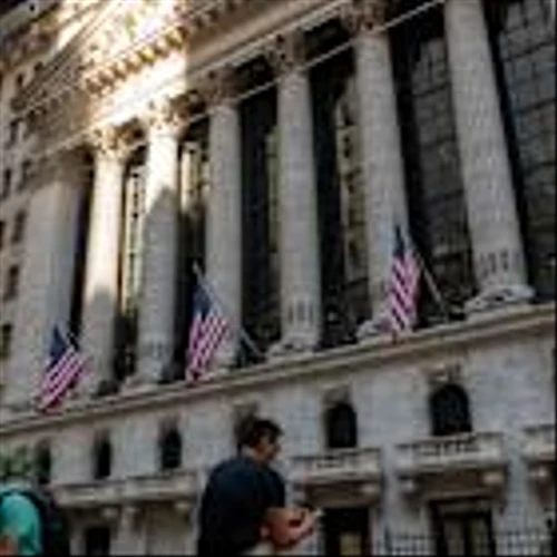 UBS orders bankers to scale back sale of complex currency products