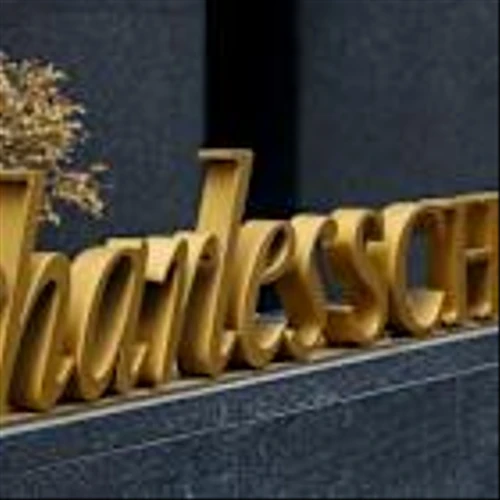 AI Fears Hit Charles Schwab and Other Financial Stocks. The Case for Buying Now.