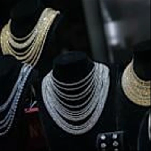 Silver Shines Brighter Than Gold. Why That May Be a Warning.