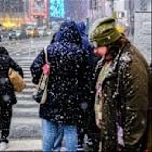 Airlines Brace for Weekend of Travel Chaos as Winter Storm Fern Barrels Across U.S.