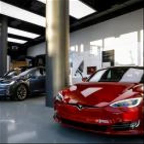 Here's the big investing lesson from sloppy earnings reports out of Tesla, Intel, Levi's, Citi, and others